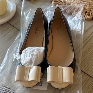 Talbots Black and Cream Bow Flats